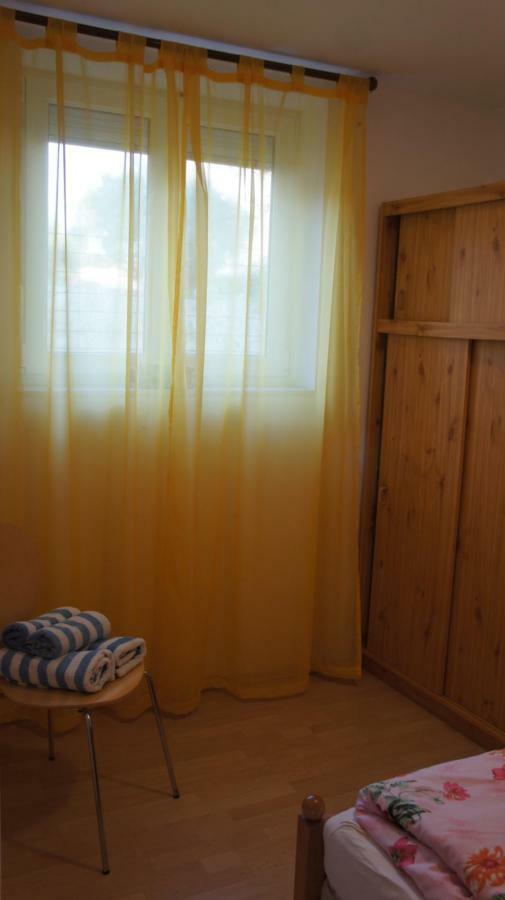 Ivo Apartments Rogoznica  Bagian luar foto